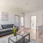 Hostwise - Traditional House With Terrace * Oporto