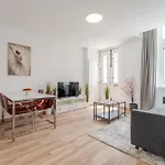Hostwise - Traditional House With Terrace * Oporto