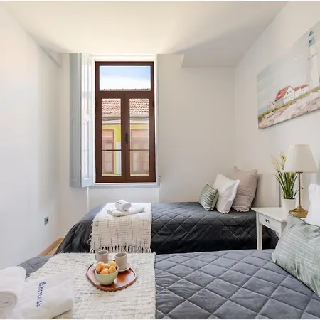 Σπίτι διακοπών Hostwise - Traditional House With Terrace
