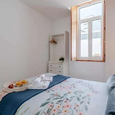 Hostwise - Traditional House With Terrace Casa de Férias Porto