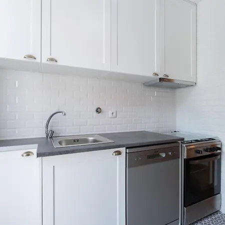 Hostwise - Traditional House With Terrace * Oporto