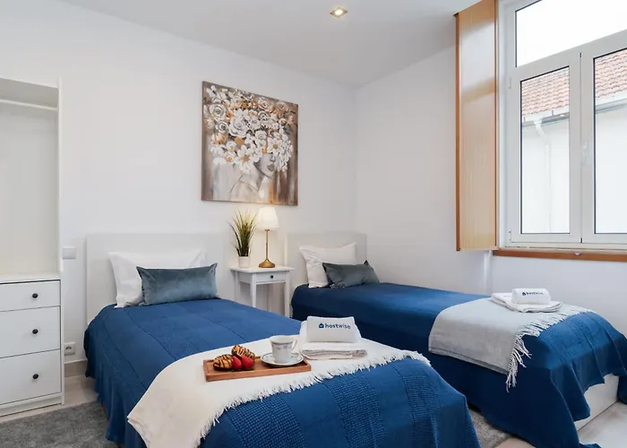 Hostwise - Traditional House With Terrace