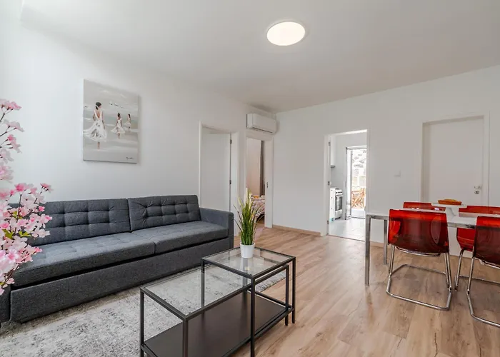 Hébergement de vacances Hostwise - Traditional House With Terrace Oporto